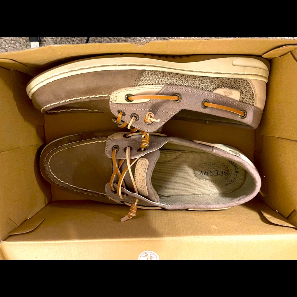 Canvas shoe